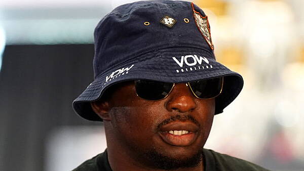 Carlow Nationalist — Anthony Joshua fight off after Dillian Whyte drug test returns 'adverse' finding - Vimarsana News