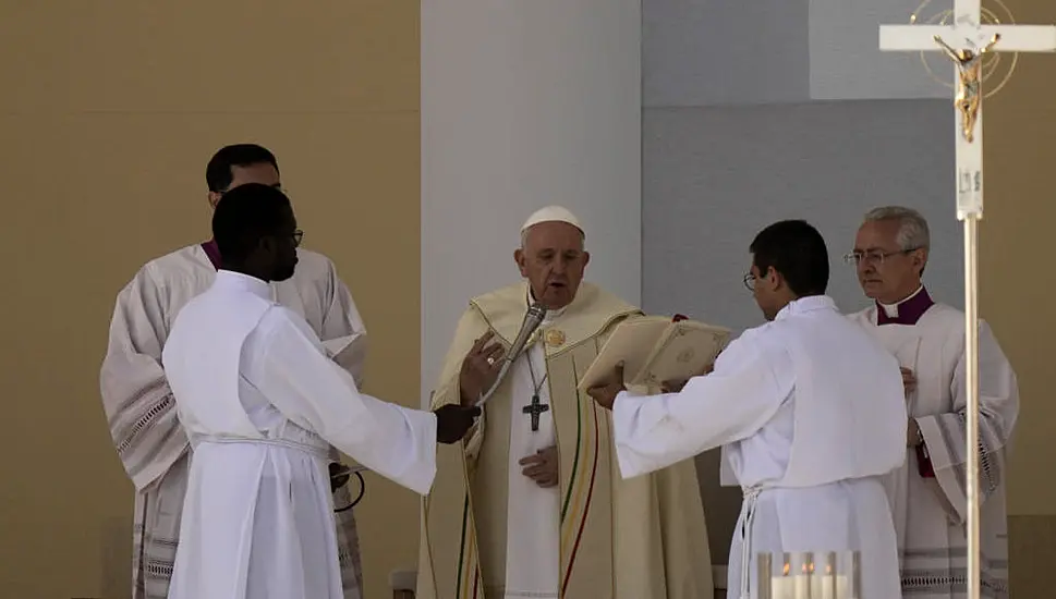 Pope Ends Portugal Trip With Open-Air Mass To 1.5 Million