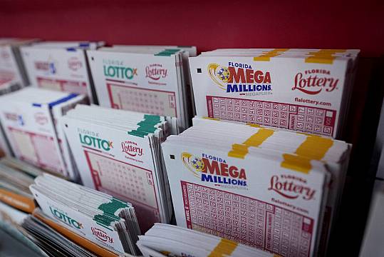 A Mega Millions Ticket Sold In Florida Wins $1.58Bn Jackpot