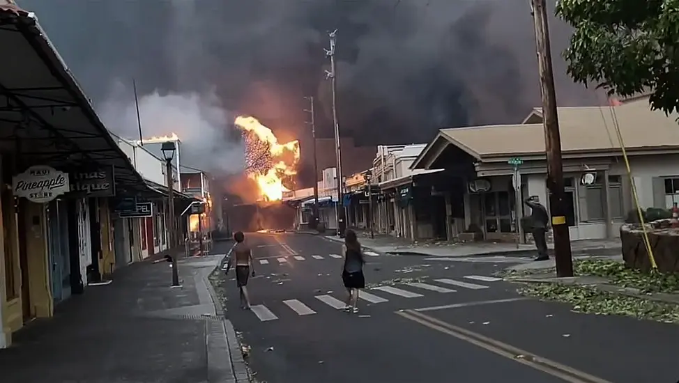 People In Hawaii Flee Into Ocean To Escape Wildfire Destroying Maui Tourist Town