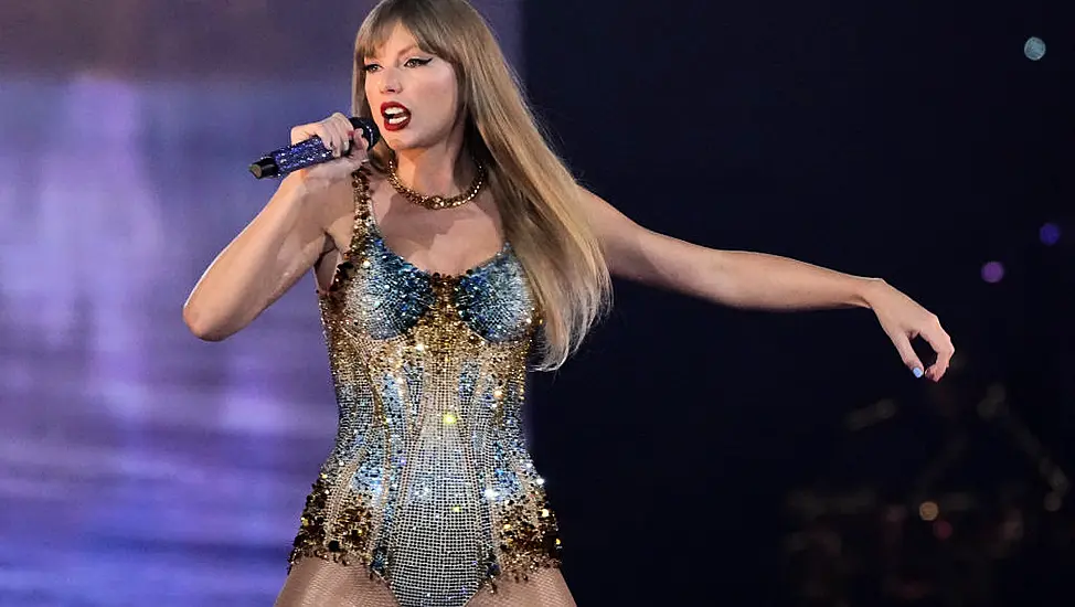 Fans In Frenzy As Swift Announces Release Date For 1989 (Taylor’s Version)