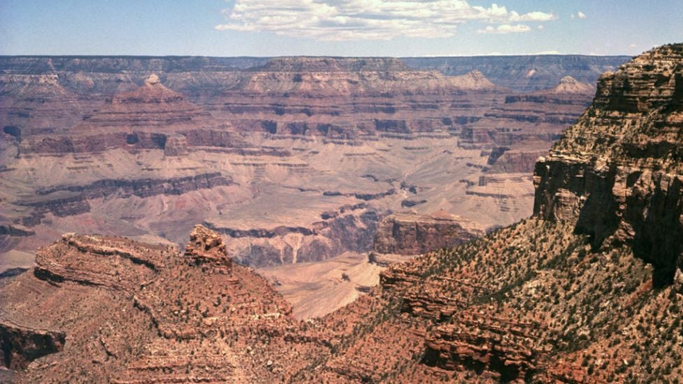 Boy (13) Survives 100Ft Fall At Grand Canyon