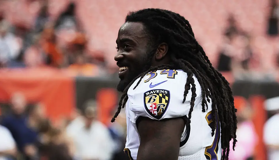 Former Nfl Player Alex Collins Dies In Road Crash Aged 28