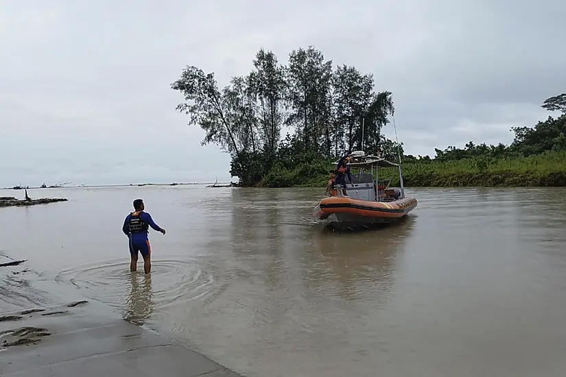 Australian Surfers Rescued After Two Days Missing Off Indonesia