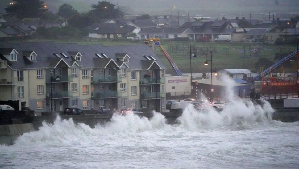 Met Éireann Issues Weather Warnings Ahead Of Midweek Storm