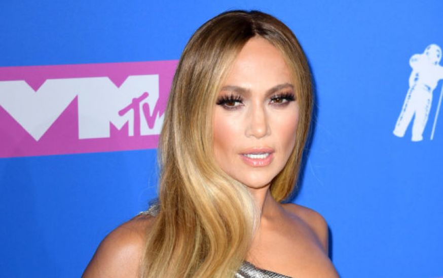 Jennifer Lopez Feeling ‘Overwhelmed’ On One-Year Anniversary To Ben Affleck