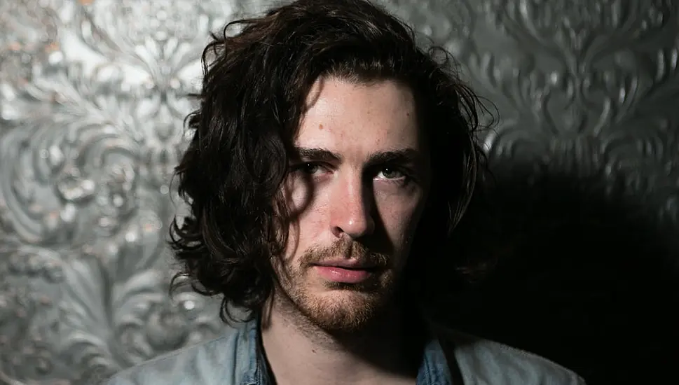 Hozier On Track For First Uk Number One Album With Unreal Unearth