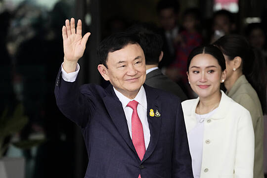 Ex-Prime Minister Thaksin Enters Thai Prison Hours After Returning From Exile