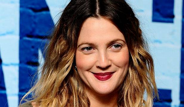 Drew Barrymore Escorted Backstage At New York Event After Fan Moves Towards Her