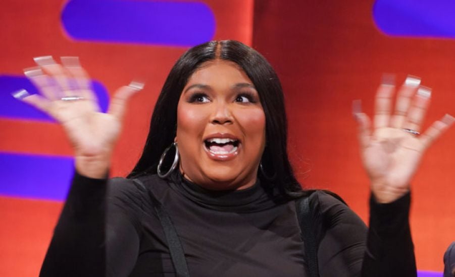 Lizzo’s Lawyer Accused Of ‘Victim Shaming’ Amid Us Lawsuit