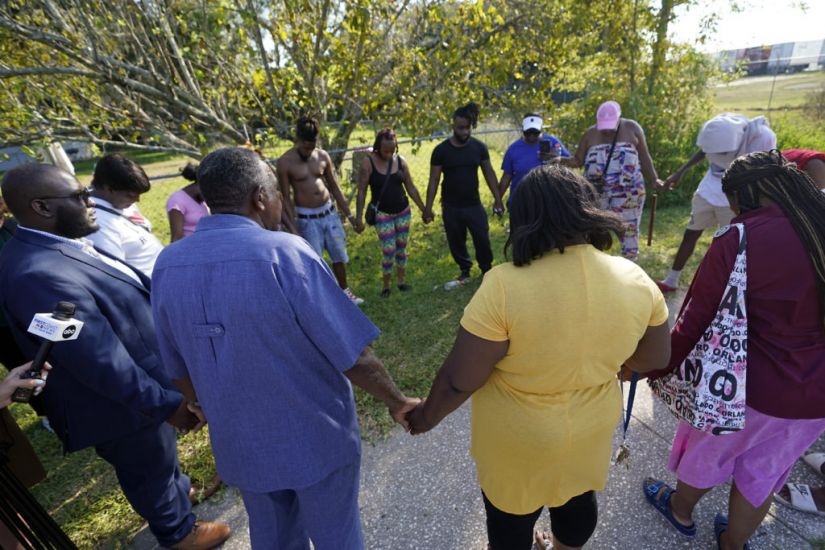 Jacksonville Shooting: Sadness, Not Rage Urged After Three Black People Killed