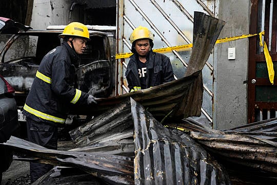 15 Killed In Clothing Factory Fire In The Philippines