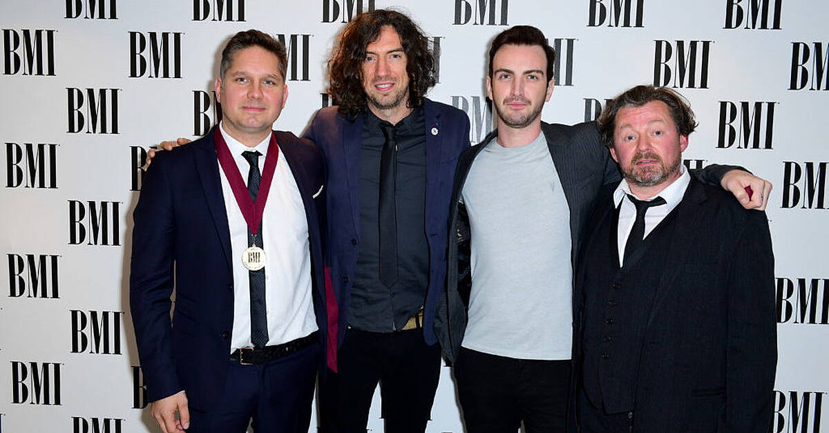 Snow Patrol 'heartbroken' as two members leave the band - Vimarsana News
