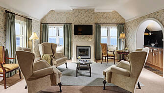 Competition Time: Win A Fantastic 2-Night Midweek Break At Red Cliff Lodge