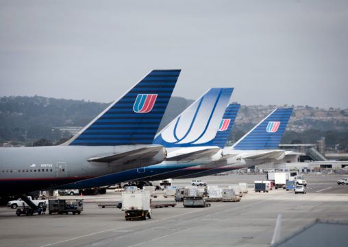 United Airlines Flights Resume After Equipment Outage