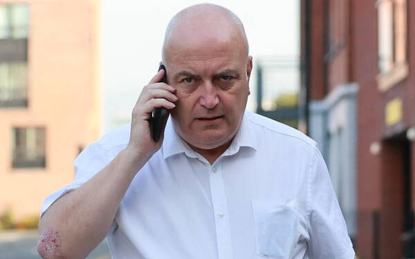 Carlow Nationalist — NI Policing Board meets behind closed doors to discuss appointment of new chief - Vimarsana News