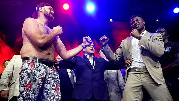 Roscommon Herald — Tyson Fury considering octagon clash after facing Francis Ngannou in Riyadh bout - Vimarsana News
