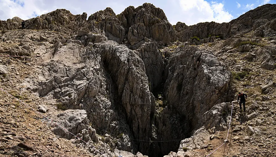 Rescue Of Ailing Us Researcher Stuck 3,000Ft Inside Turkish Cave Begins