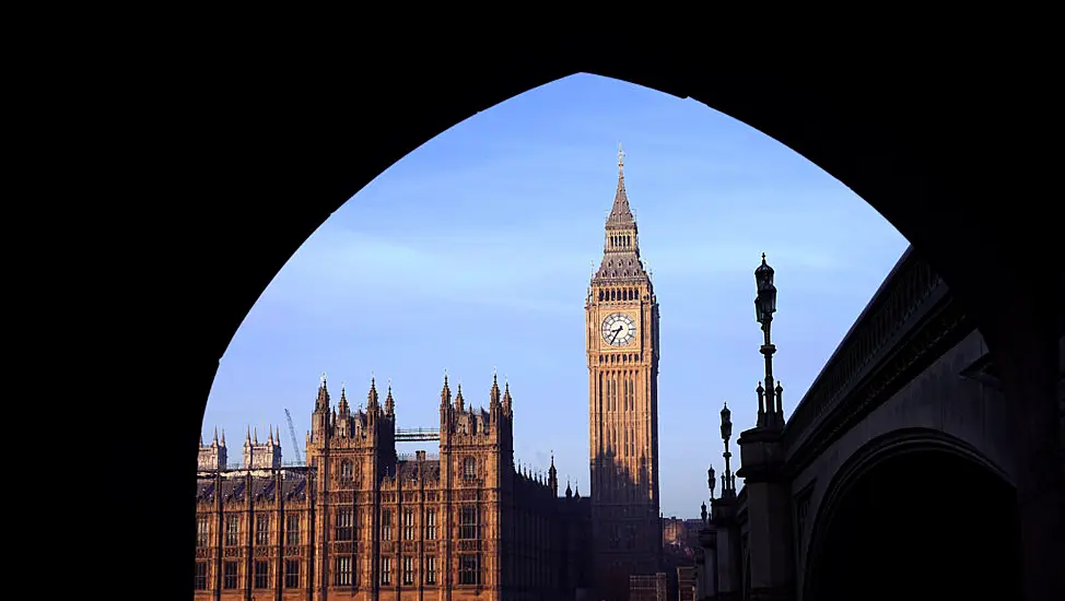 Crumbling Concrete Found In Uk Parliament