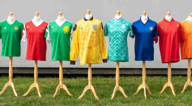 Ireland Shirt From Italia 90 World Cup Being Sold By Mystery Footballer