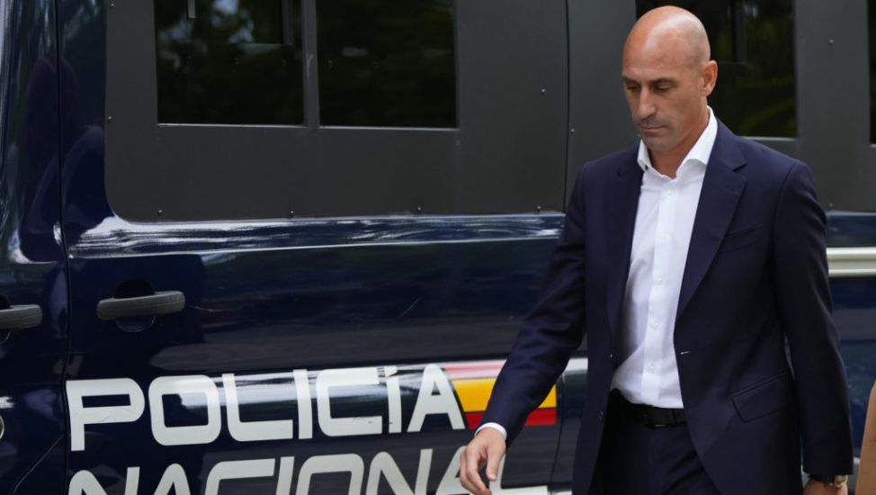 Ex-Spanish Fa President Luis Rubiales Handed Restraining Order
