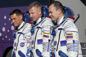 American And Two Russians Return To Earth After A Year In Space