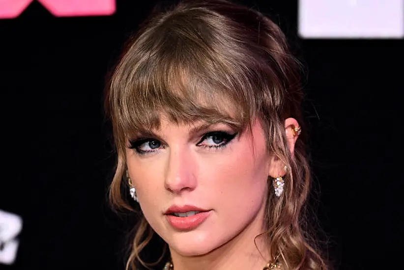 Travis Kelce Says Taylor Swift ‘Looked Amazing’ At Chiefs Game At Weekend