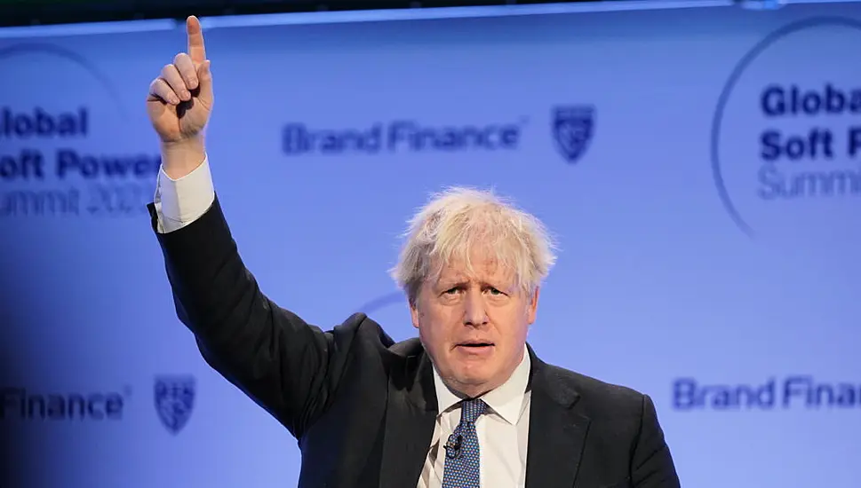 No Need For ‘Newt Motel’ As Boris Johnson Gets Permission To Build Swimming Pool