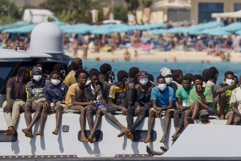 Un Reveals Over 2,500 Now Dead Or Missing As 186,000 Cross Mediterranean In 2023