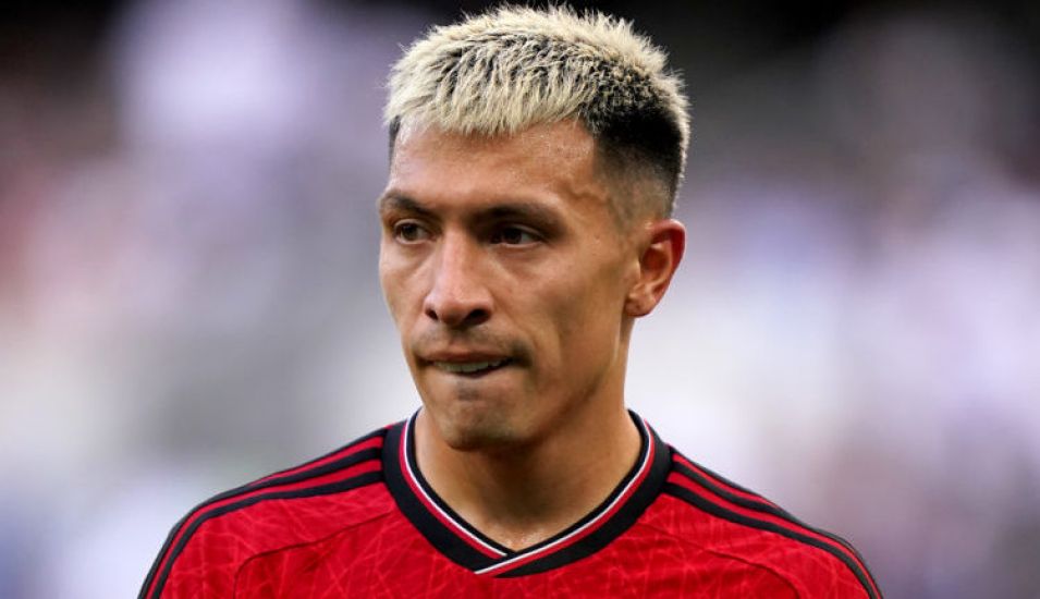Lisandro Martinez Could Be Out For Two Months In Latest Man Utd Injury Blow