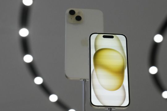 Apple Says It Will Fix Software Problems Blamed For Iphone 15 Overheating Issue