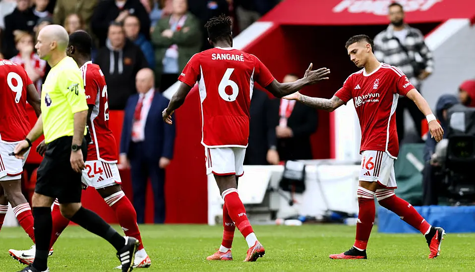 Nicolas Dominguez Earns Point For 10-Man Nottingham Forest Against Brentford