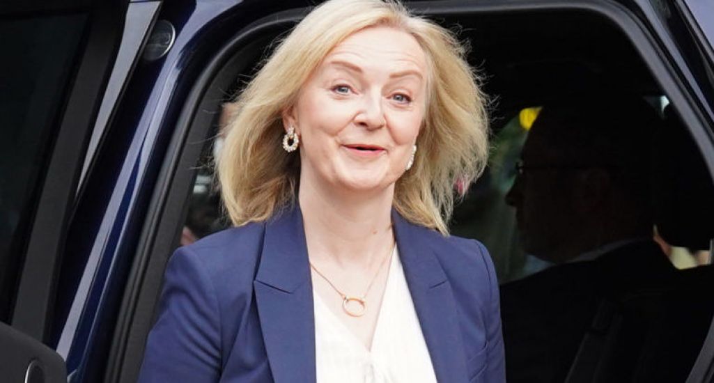 Liz Truss Met By Sweeping Queues At Tory Conference As She Calls For Tax Cuts