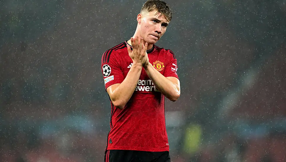 Rasmus Hojlund Says Manchester United Must ‘Stick Together’ In ‘Tough Period’