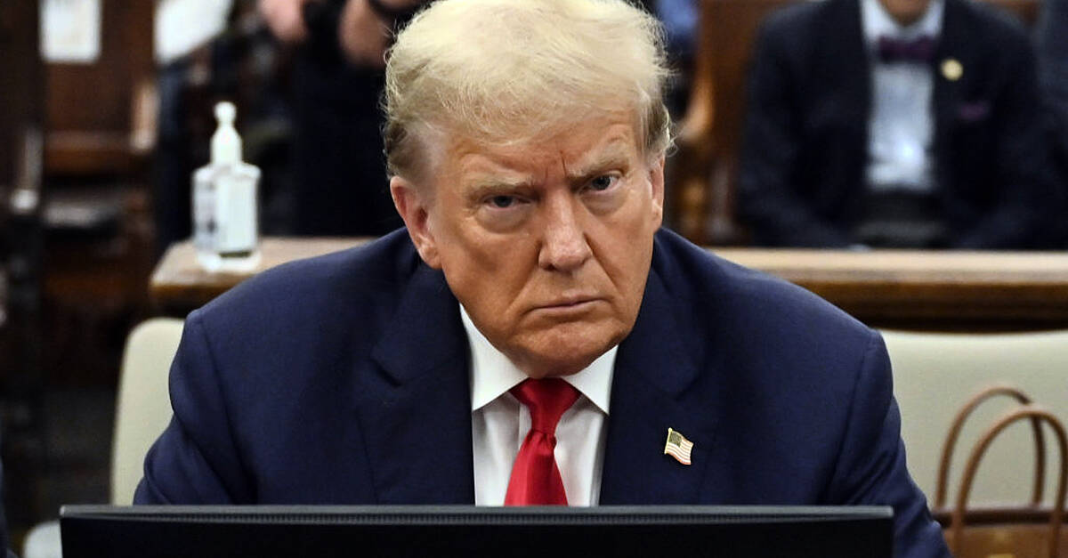Trump lawyers seek dismissal of election subversion case, arguing immunity