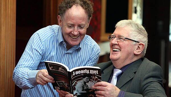 Western People — Tributes paid to 'champion boxer and top class photographer' Hugh Russell - Vimarsana News