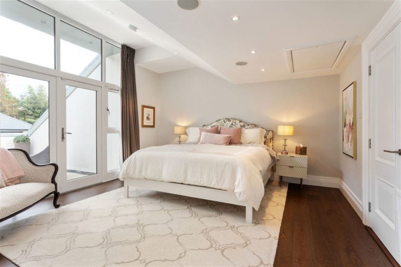 Master Bedroom Photo: Myhome.ie