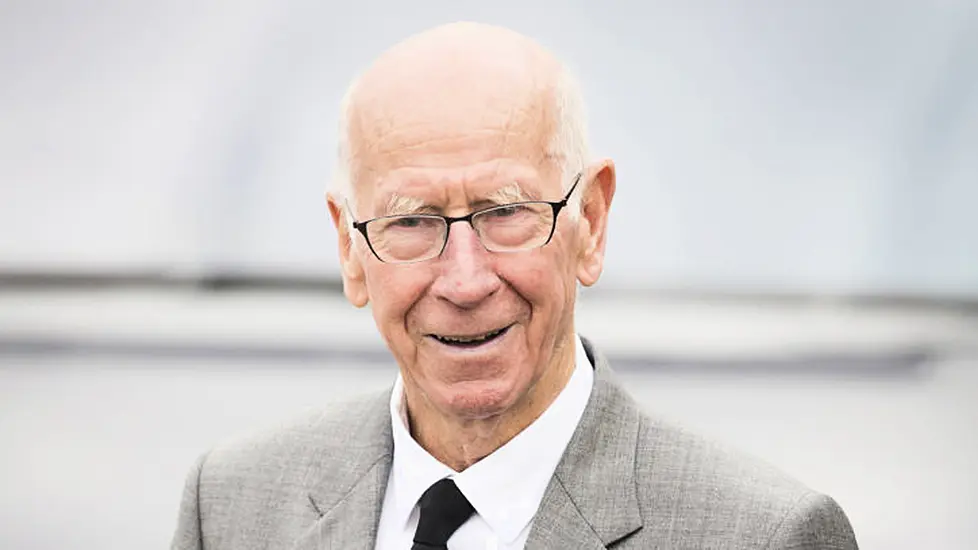 Gary Lineker Leads Tributes To ‘England’s Greatest Ever’ Sir Bobby Charlton