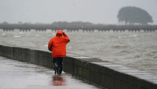 Met Éireann Issues Warning For Persistent And Heavy Rain Amid Unusually High Tides
