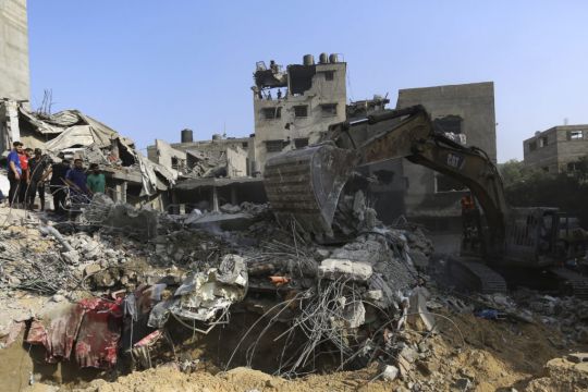 More Than 700 Said To Have Been Killed In Day In Gaza As Israel Expands Strikes