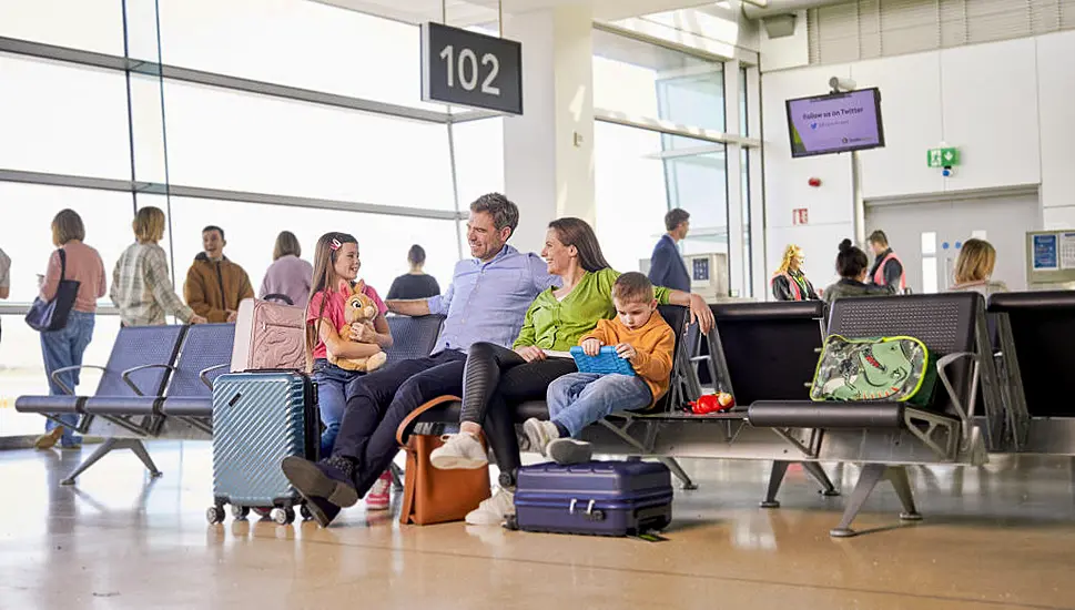 400,000 Passengers To Fly Through Dublin Airport Over Bank Holiday Weekend