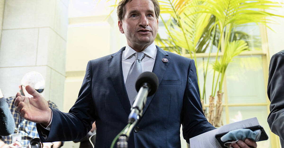 Democratic congressman challenges Biden for presidential nomination