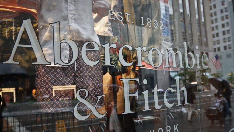 Ex-Model Sues Abercrombie &Amp; Fitch Over ‘Sex Trafficking By Former Boss’