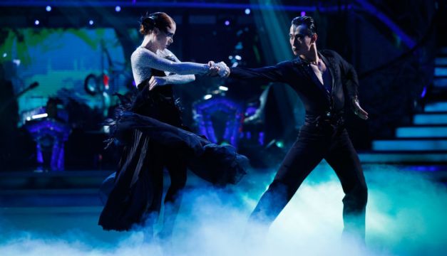 Angela Scanlon Praised For 'Exquisite' Black Swan Dance On Strictly’s Halloween Week