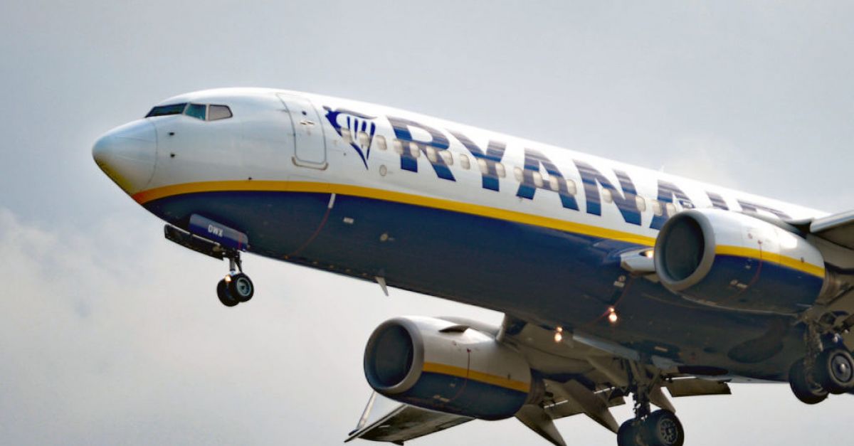 Разтърсена майка която реши да слезе от полет на Ryanair