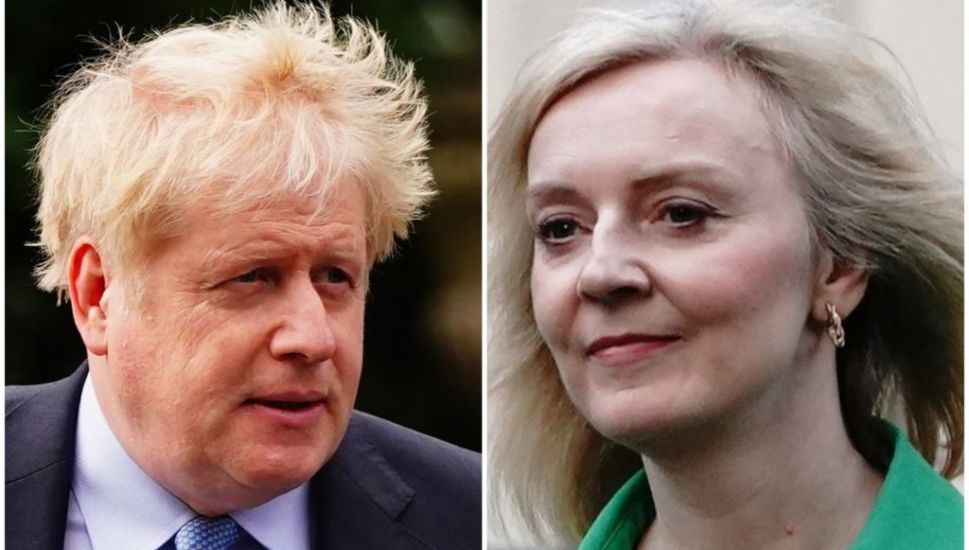 Boris Johnson And Liz Truss Subject To Jokes In Commons After King’s Speech