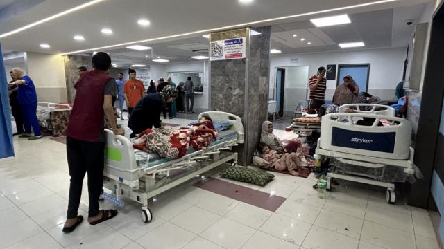 Israel Offers To Evacuate Babies From Crippled Gaza Hospital