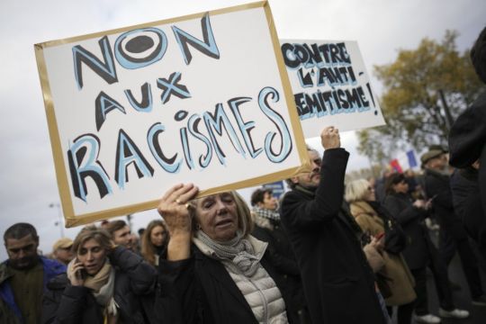French Politicians Join March Through Paris Against Antisemitism