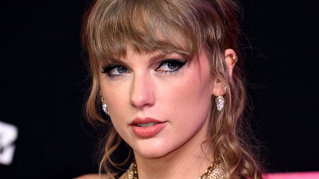 Taylor Swift Stops The Beatles From Clinching Another Number One Album