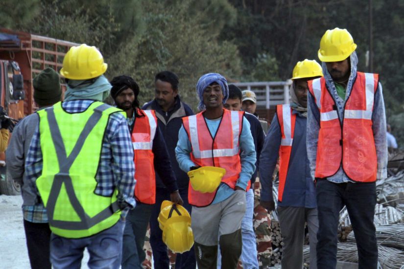41 Workers Remain Trapped In Tunnel In India For Seventh Day
